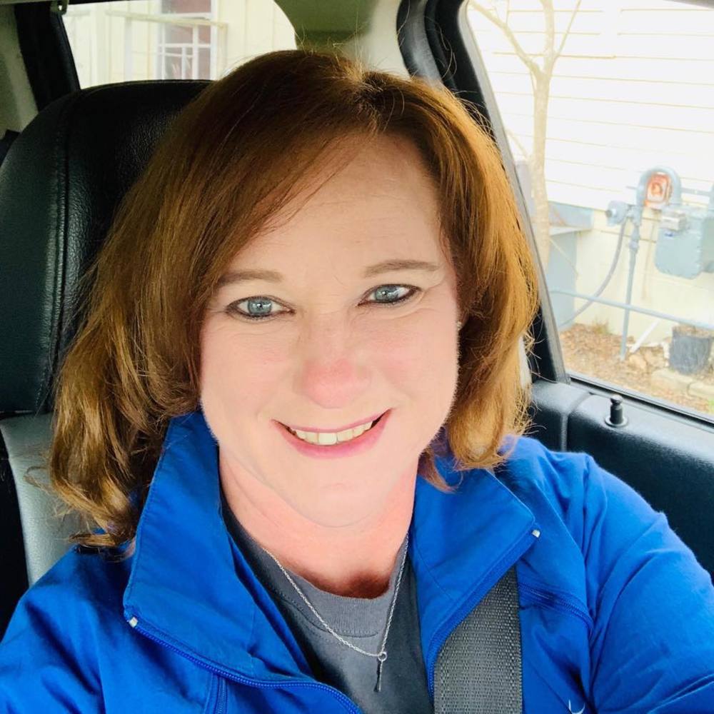 Meet your Posher, Jennifer